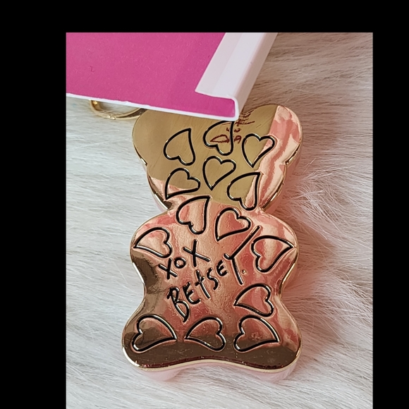 Betsey Johnson Pink Gummy Bear Key/Bag Charm - Picture 4 of 8